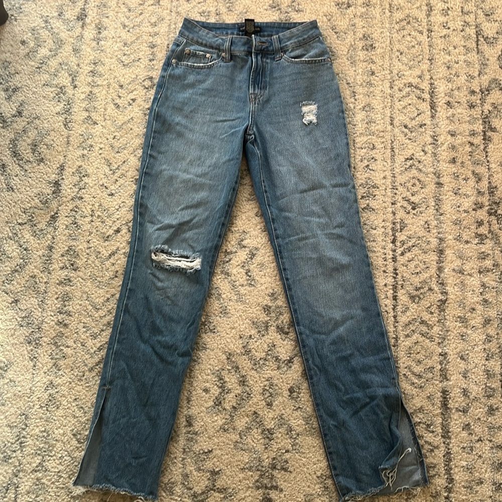 Sincerely Jules size 0/24 jeans with a slit at the ankle